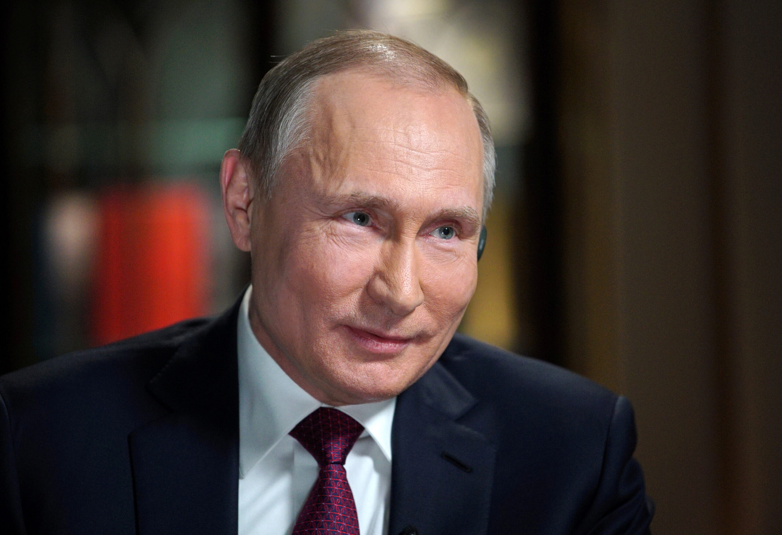 vladimir putin-Russian-President -Putin attends an interview with NBC's journalist Kelly in Kaliningrad