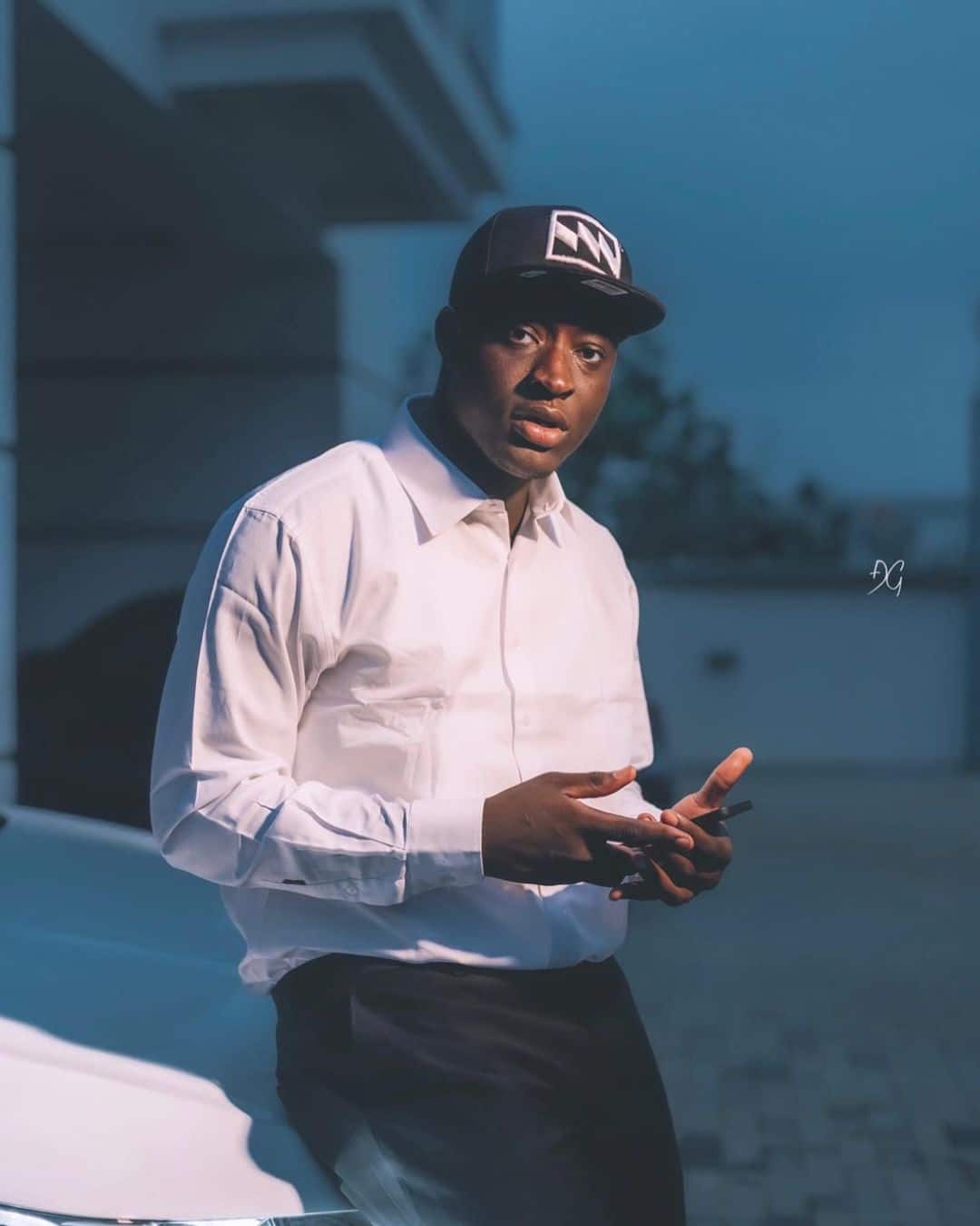 Carter Efe alleges that Lamba lied about buying Lamborghini (Video)