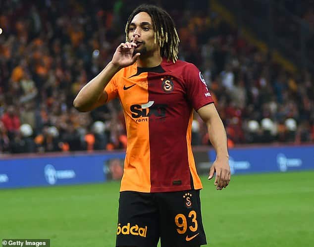 Arsenal's £14m bid for highly-rated Galatasaray full-back Sacha Boey rejected