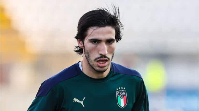 Newcastle confirm signing of Sandro Tonali from AC Milan