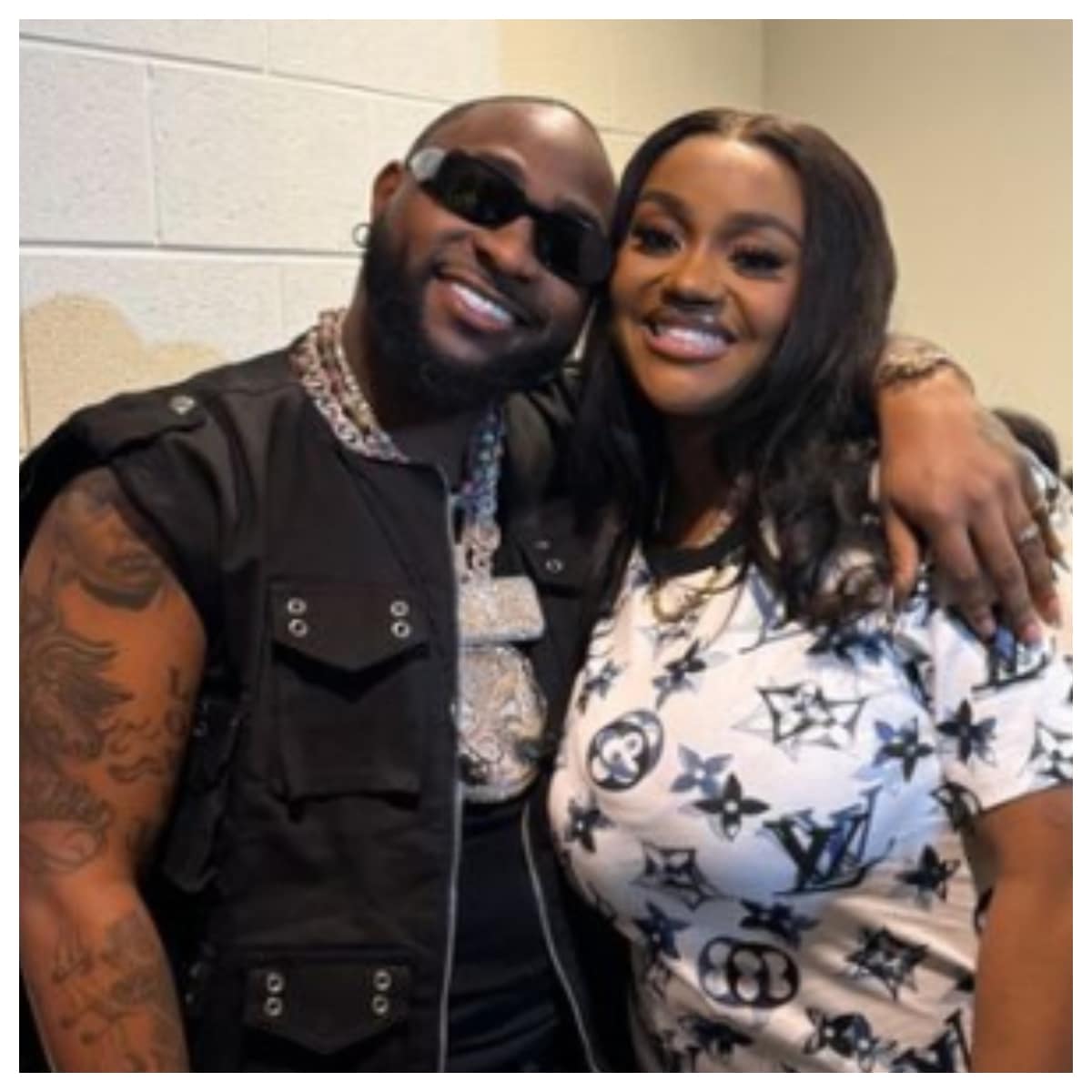 Tunde Ednut breaks down N250 million outfit Chioma wore to Davido's AWAY concert