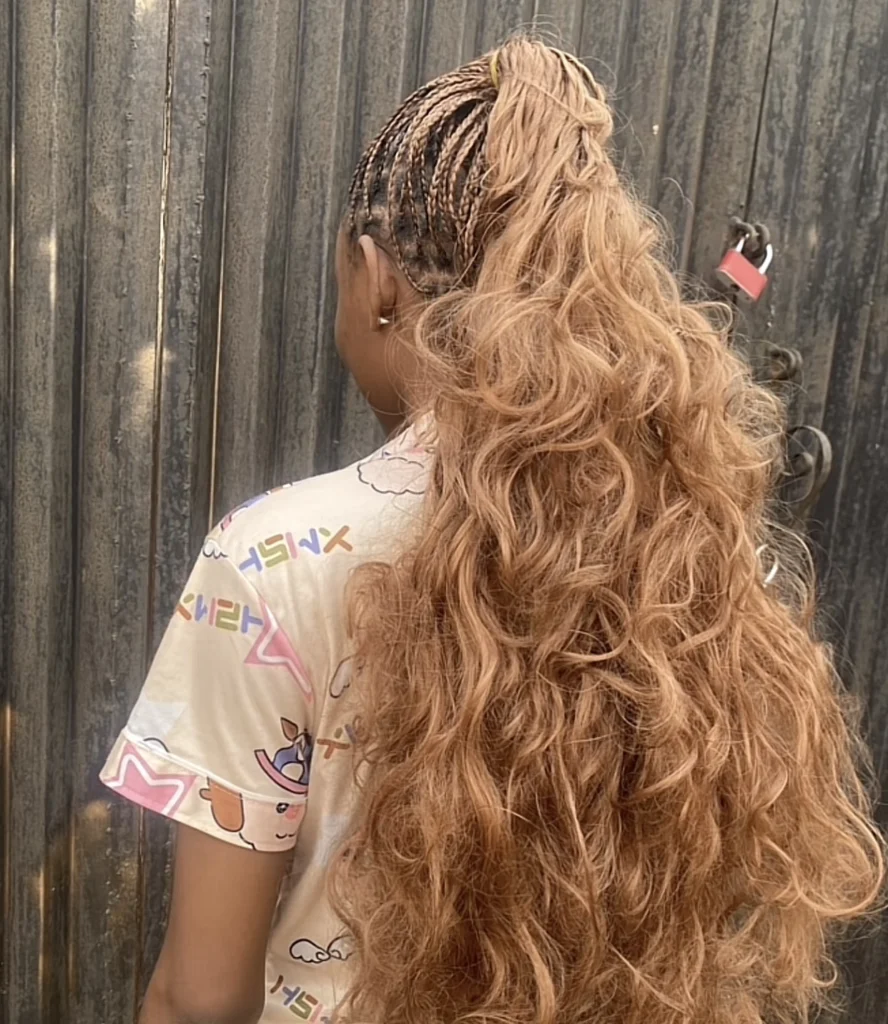 “It’s giving Rapunzel” — Netizens react as lady Christmas hair from China ruins her Detty December plans 