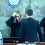 Watch moment Nevada judge attacked by defendant during sentencing in court